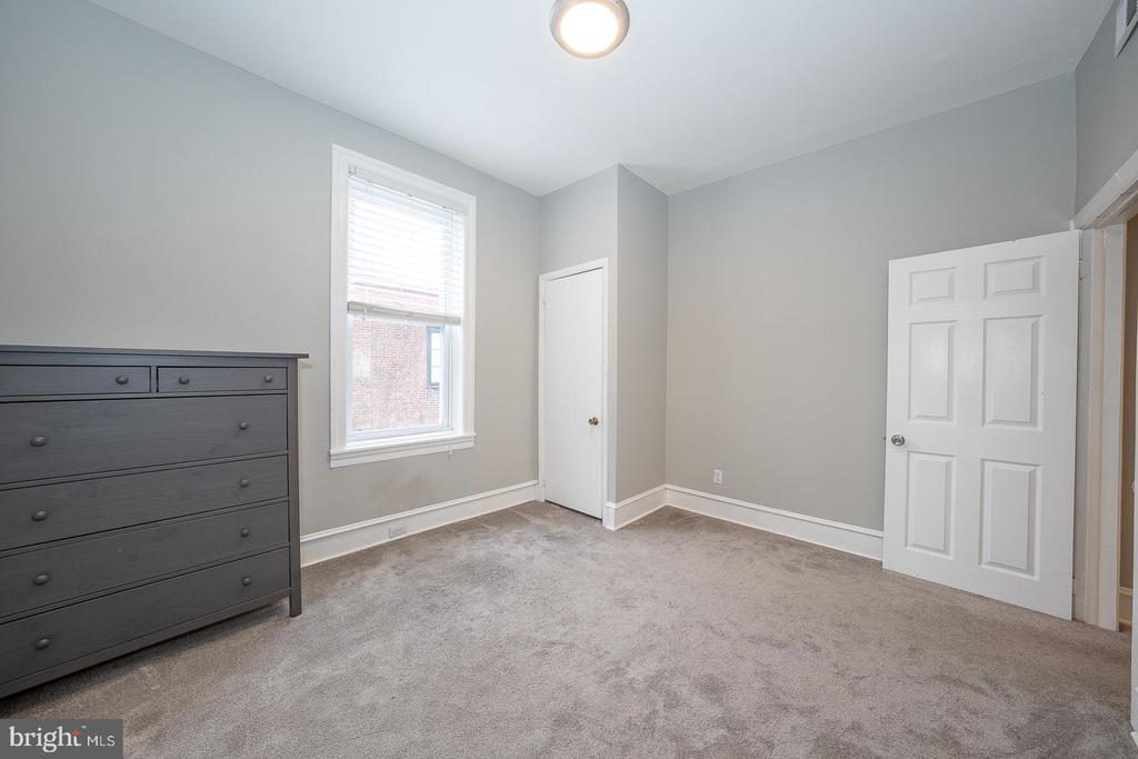 524 S 3RD STREET Unit: 3RD FLOOR