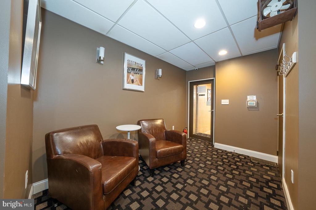 524 S 3RD STREET Unit: 1