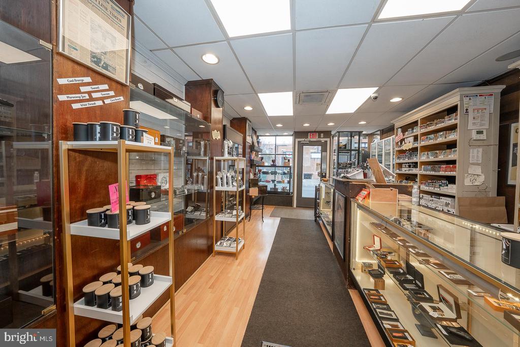 524 S 3RD STREET Unit: 1
