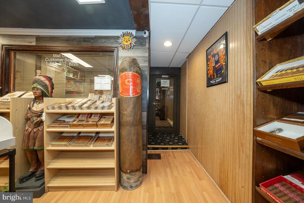 524 S 3RD STREET Unit: 1