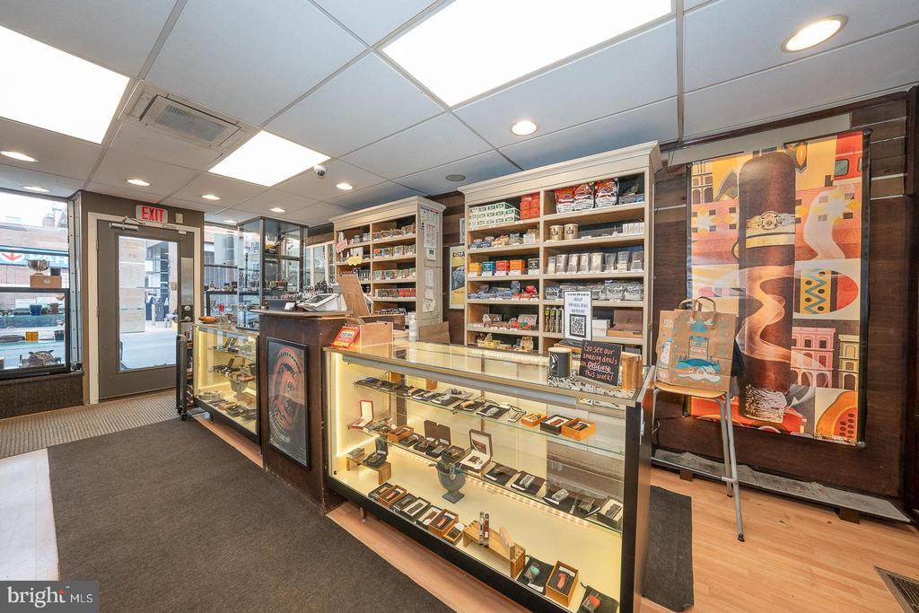 524 S 3RD STREET Unit: 1