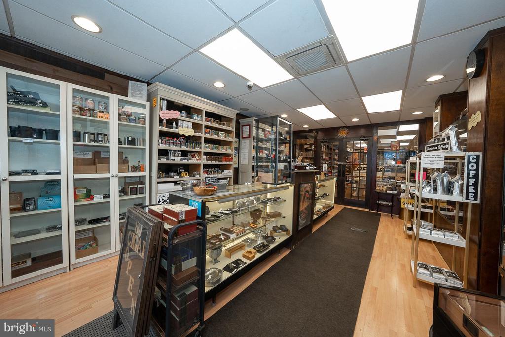 524 S 3RD STREET Unit: 1