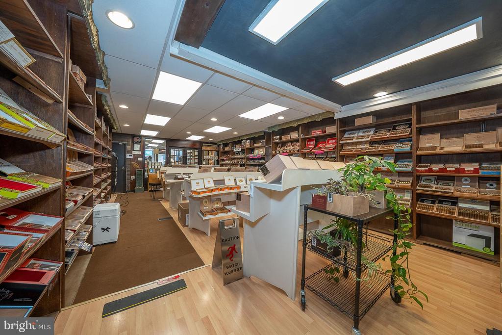 524 S 3RD STREET Unit: 1