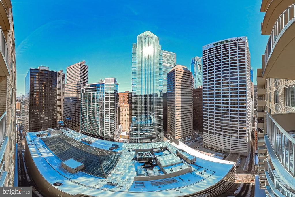 1919 CHESTNUT STREET Unit: 2703