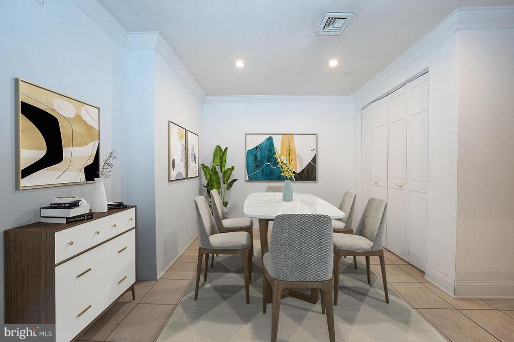 1726 WALLACE STREET Unit: 101