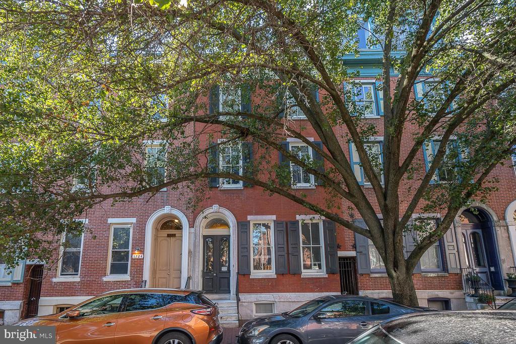 1726 WALLACE STREET Unit: 101