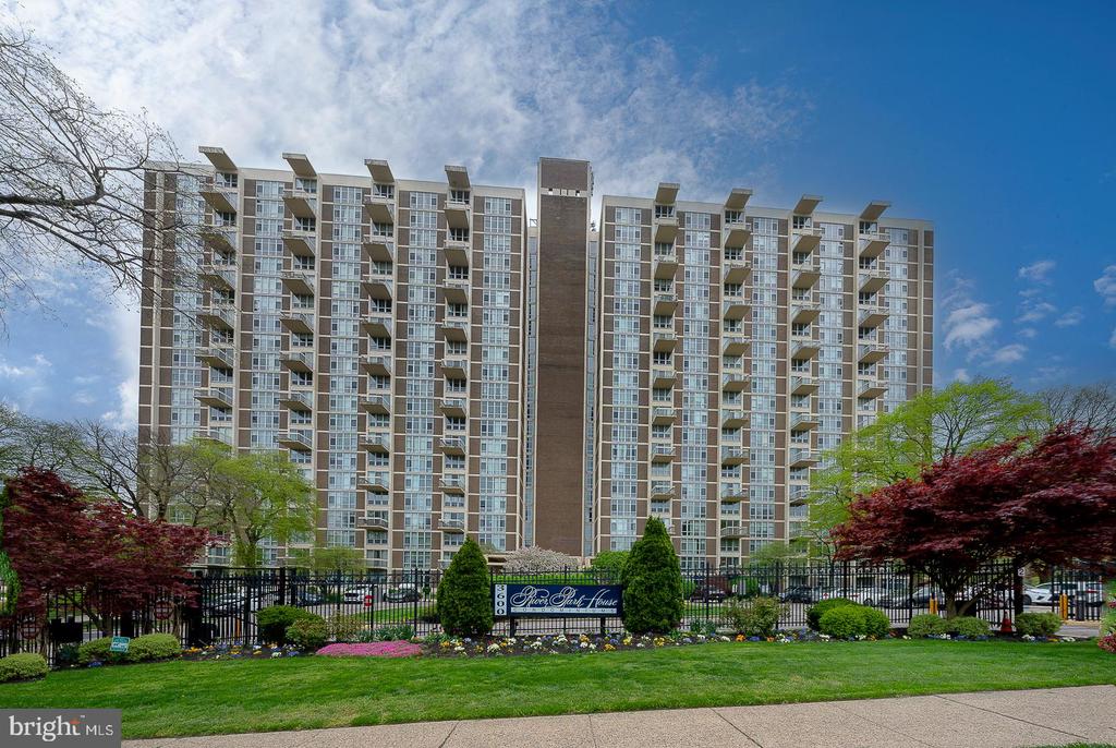 3600 CONSHOHOCKEN AVENUE Unit: 506