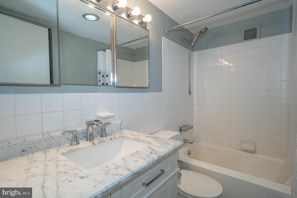 3600 CONSHOHOCKEN AVENUE Unit: 506