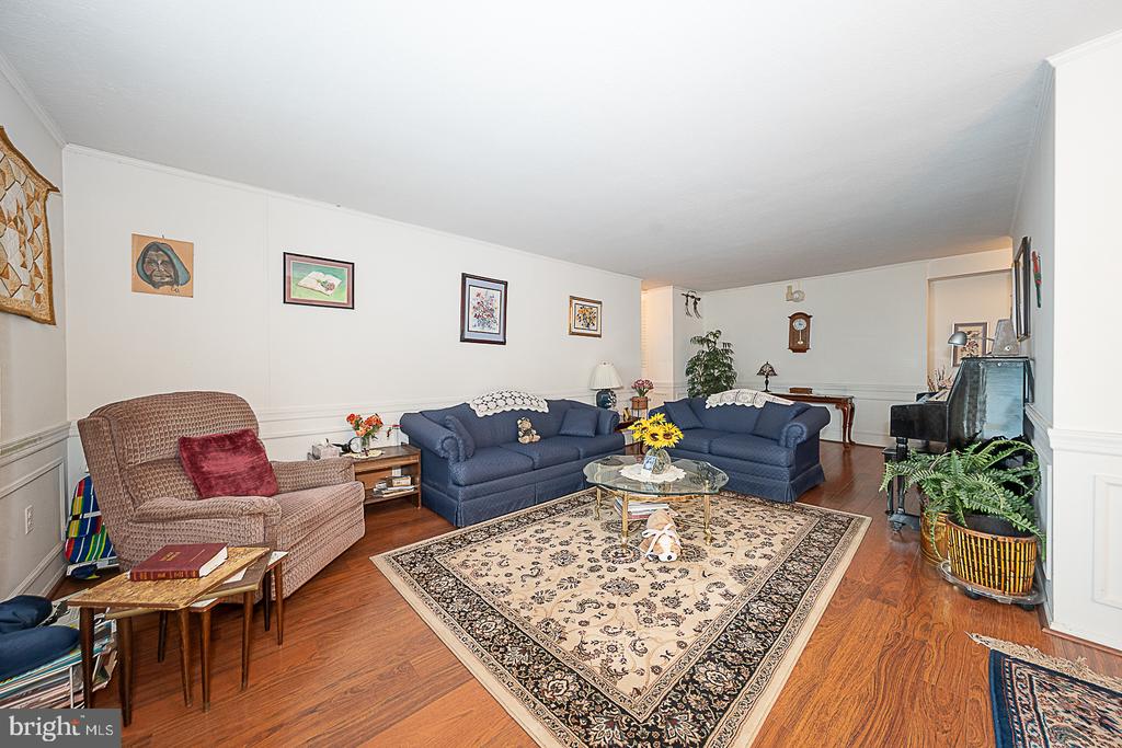 1919 CHESTNUT STREET Unit: 1618
