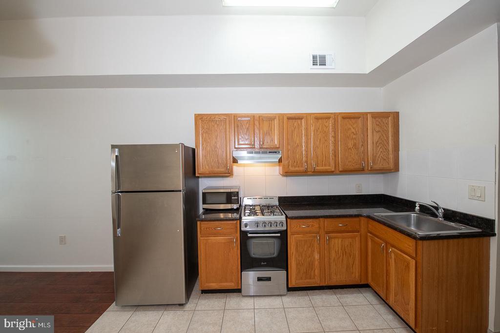 1526 MOUNT VERNON STREET Unit: 1
