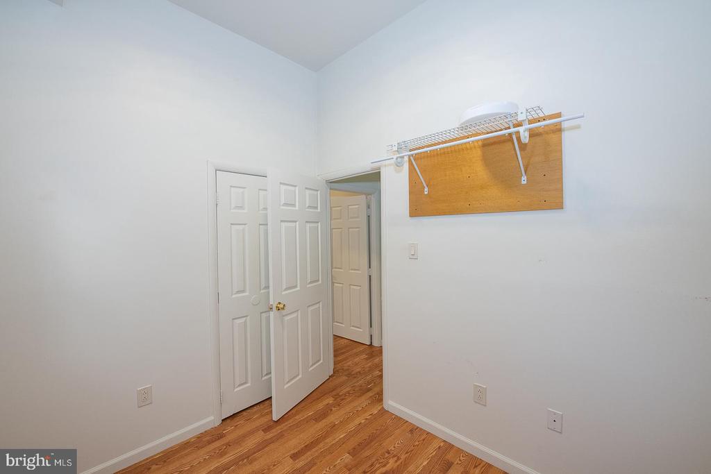 1526 MOUNT VERNON STREET Unit: 1