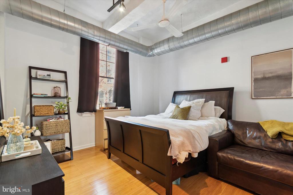 1637 POPLAR STREET Unit: N1