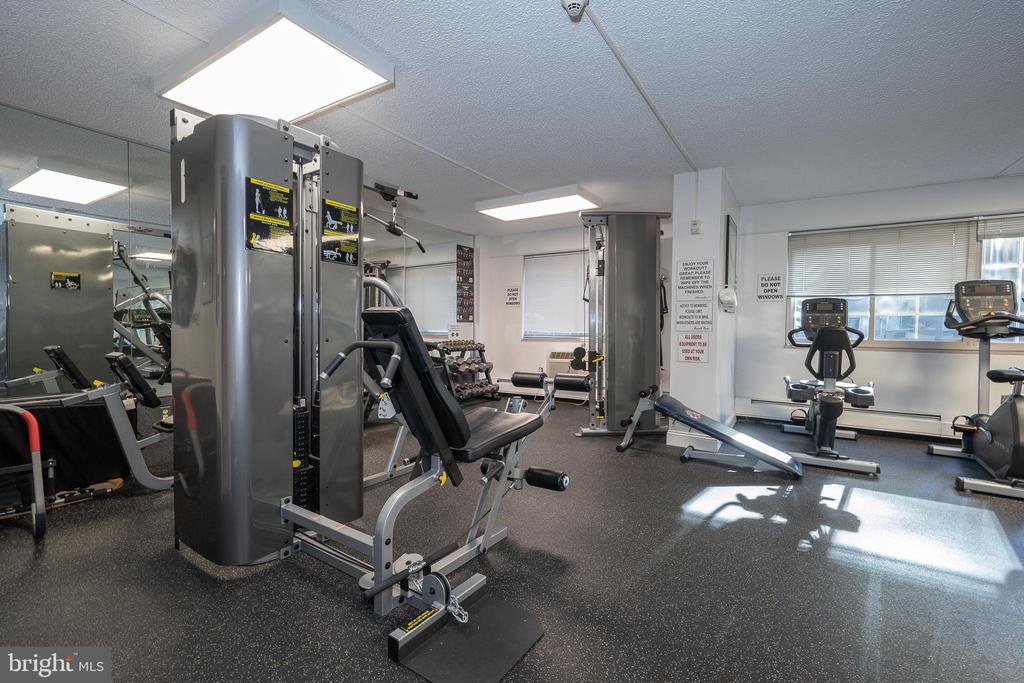 1900 JOHN F KENNEDY BOULEVARD Unit: 1808