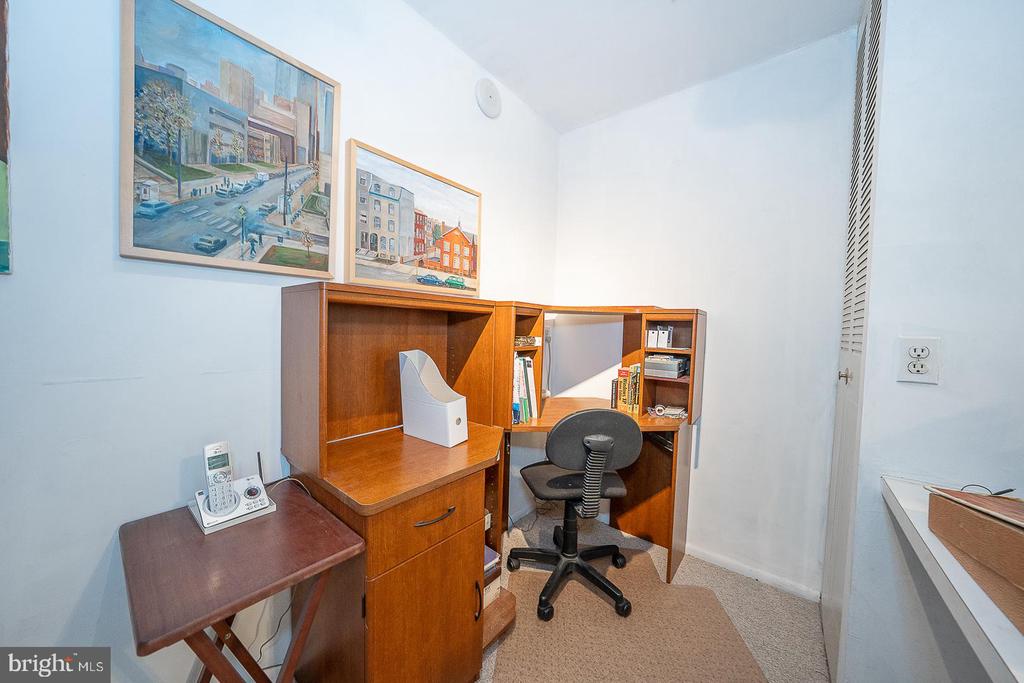1901 JOHN F KENNEDY BOULEVARD Unit: 1117-1118