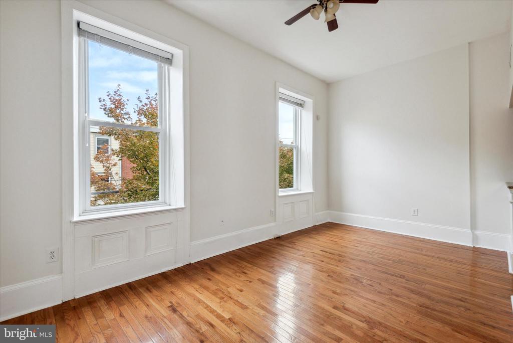 1604 WALLACE STREET Unit: 202