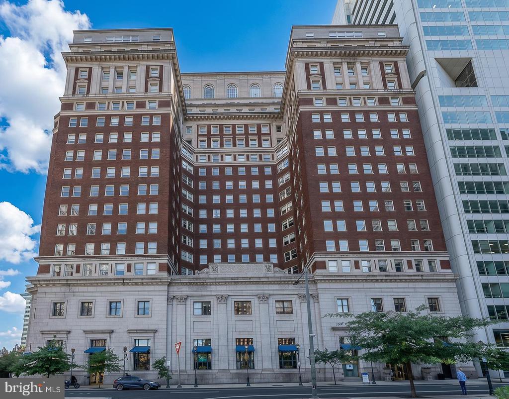 1600 ARCH STREET 1108