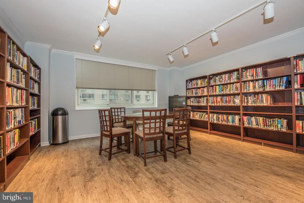 1901 JOHN F KENNEDY BOULEVARD Unit: 1512