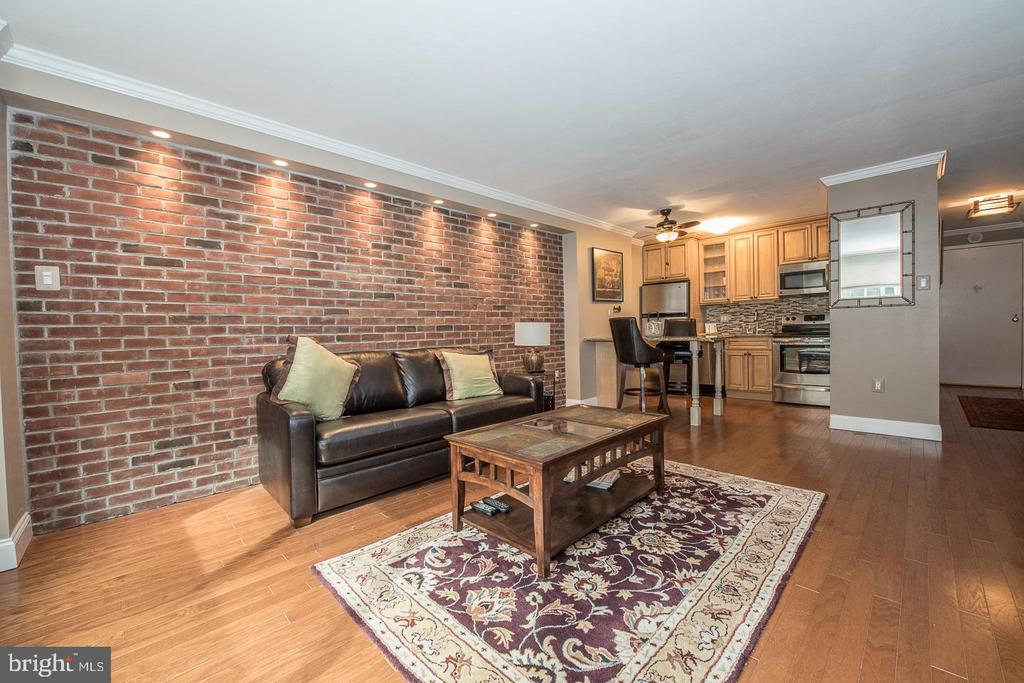 1901 JOHN F KENNEDY BOULEVARD Unit: 1512