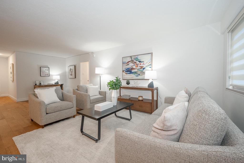 1900 JOHN F KENNEDY BOULEVARD Unit: 402