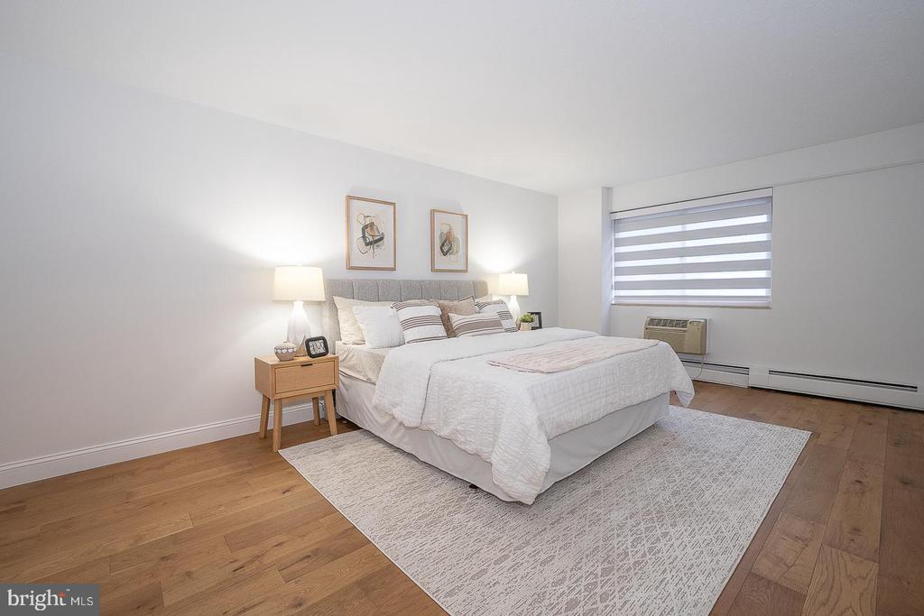 1900 JOHN F KENNEDY BOULEVARD Unit: 402