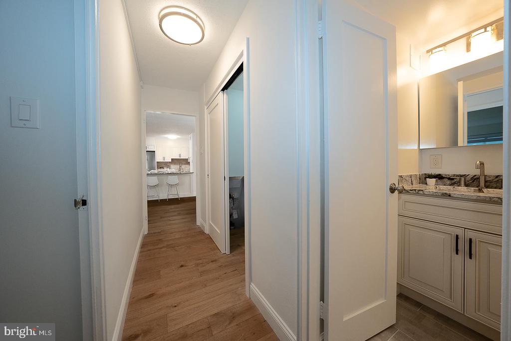 1900 JOHN F KENNEDY BOULEVARD Unit: 402