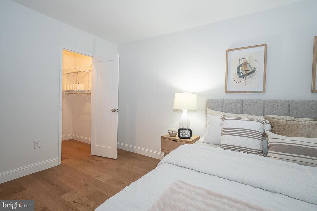 1900 JOHN F KENNEDY BOULEVARD Unit: 402
