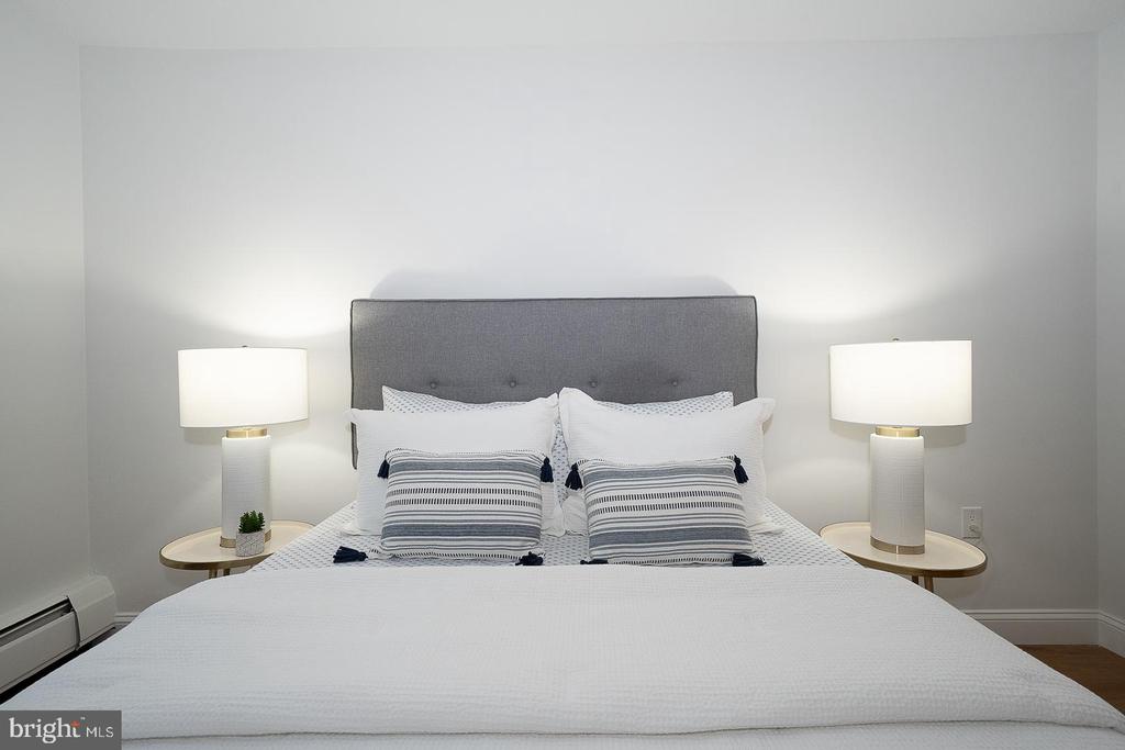 1900 JOHN F KENNEDY BOULEVARD Unit: 402