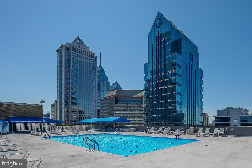1901 JOHN F KENNEDY BOULEVARD Unit: 718