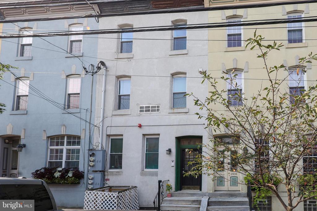2904 POPLAR STREET Unit: 3