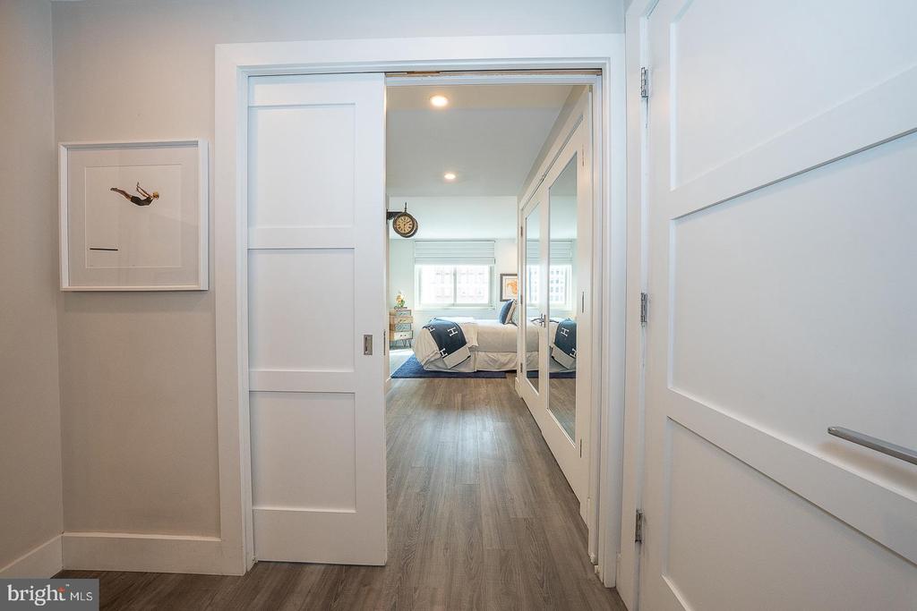 1919 CHESTNUT STREET Unit: 714