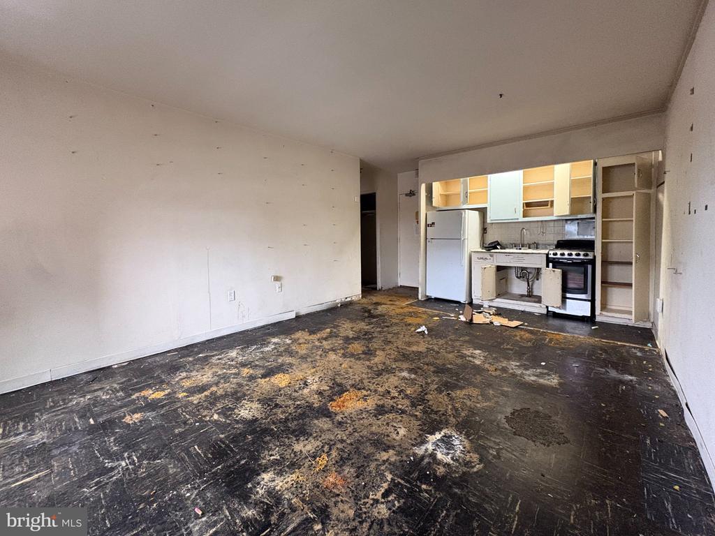 118 S 21ST STREET Unit: 1002