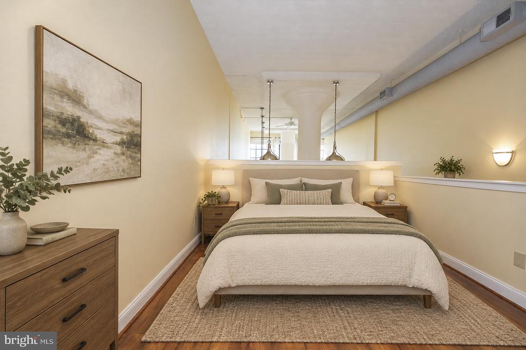 2429 LOCUST STREET Unit: 218
