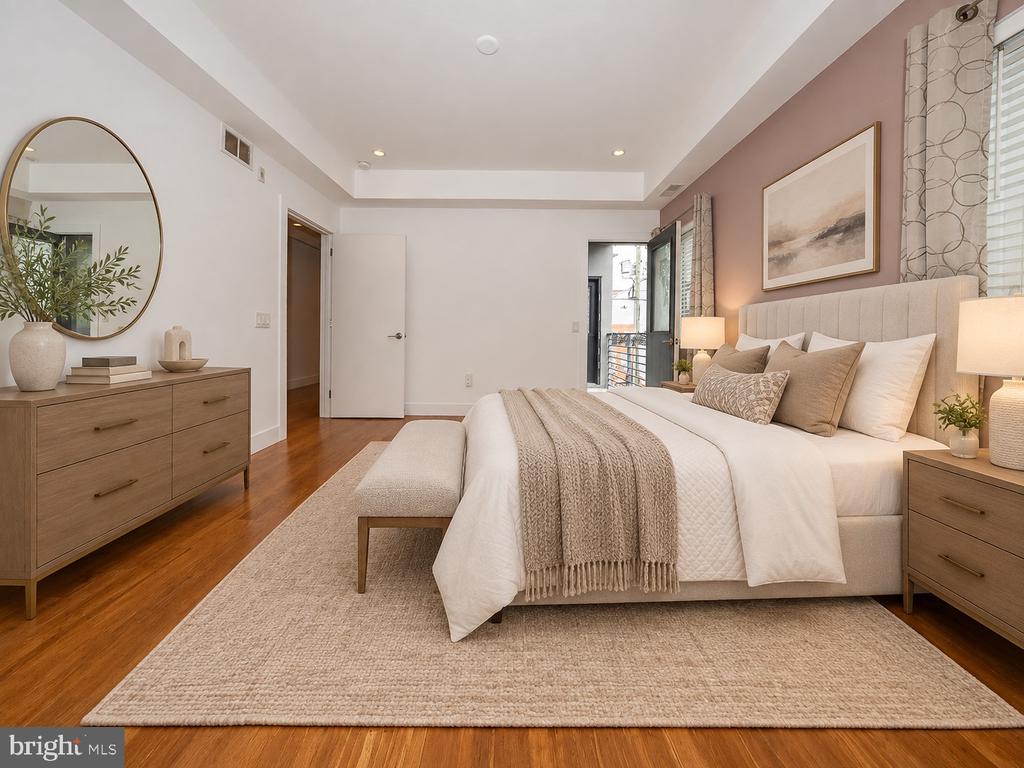 1001 S 17TH STREET Unit: 202