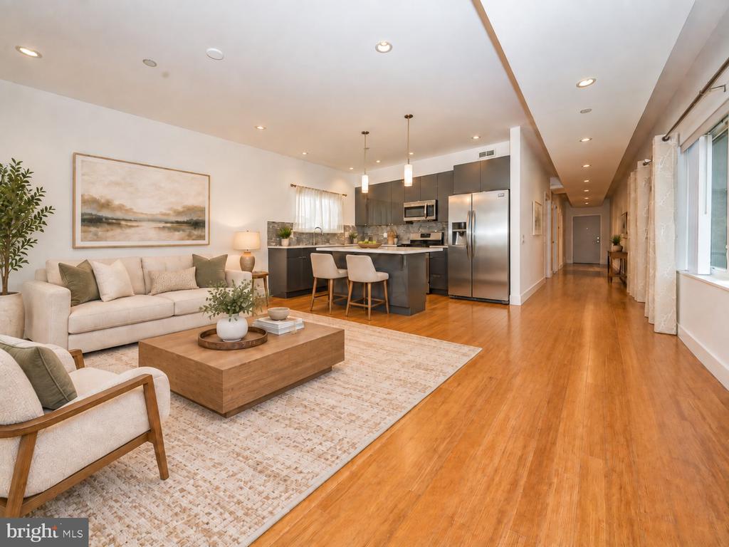 1001 S 17TH STREET Unit: 202