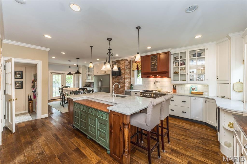 2041 Desloge Estates Drive