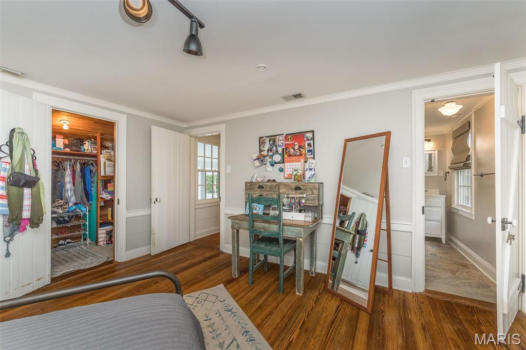2041 Desloge Estates Drive