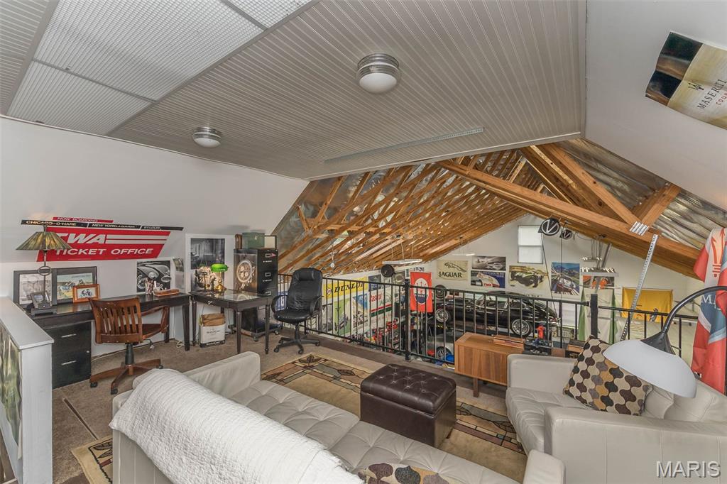 2041 Desloge Estates Drive