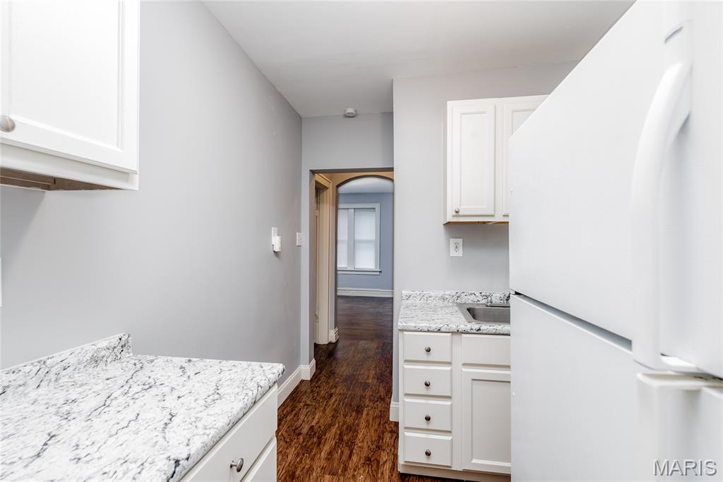 4223 Ellenwood Avenue