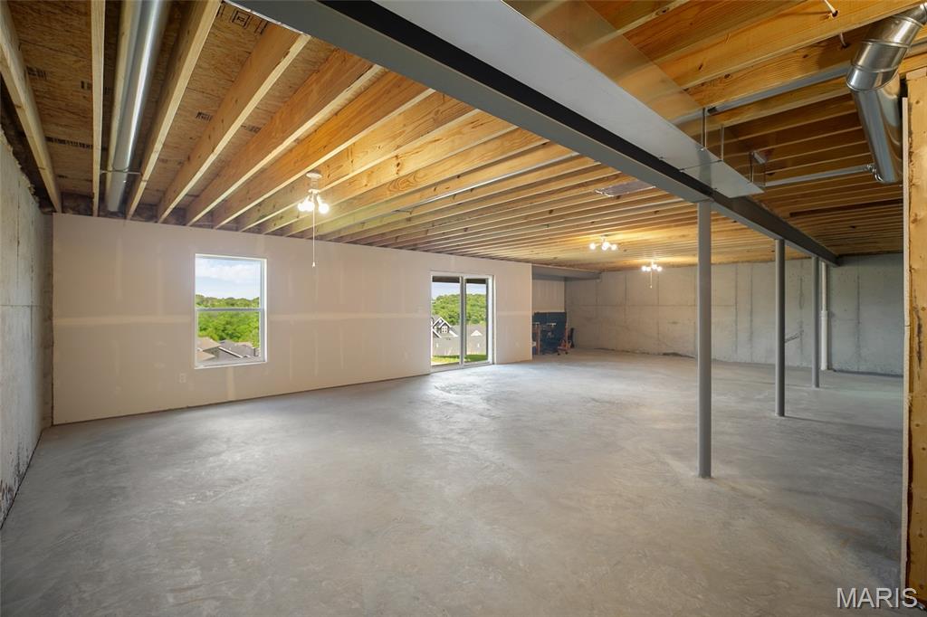 2714 Winding Valley Drive