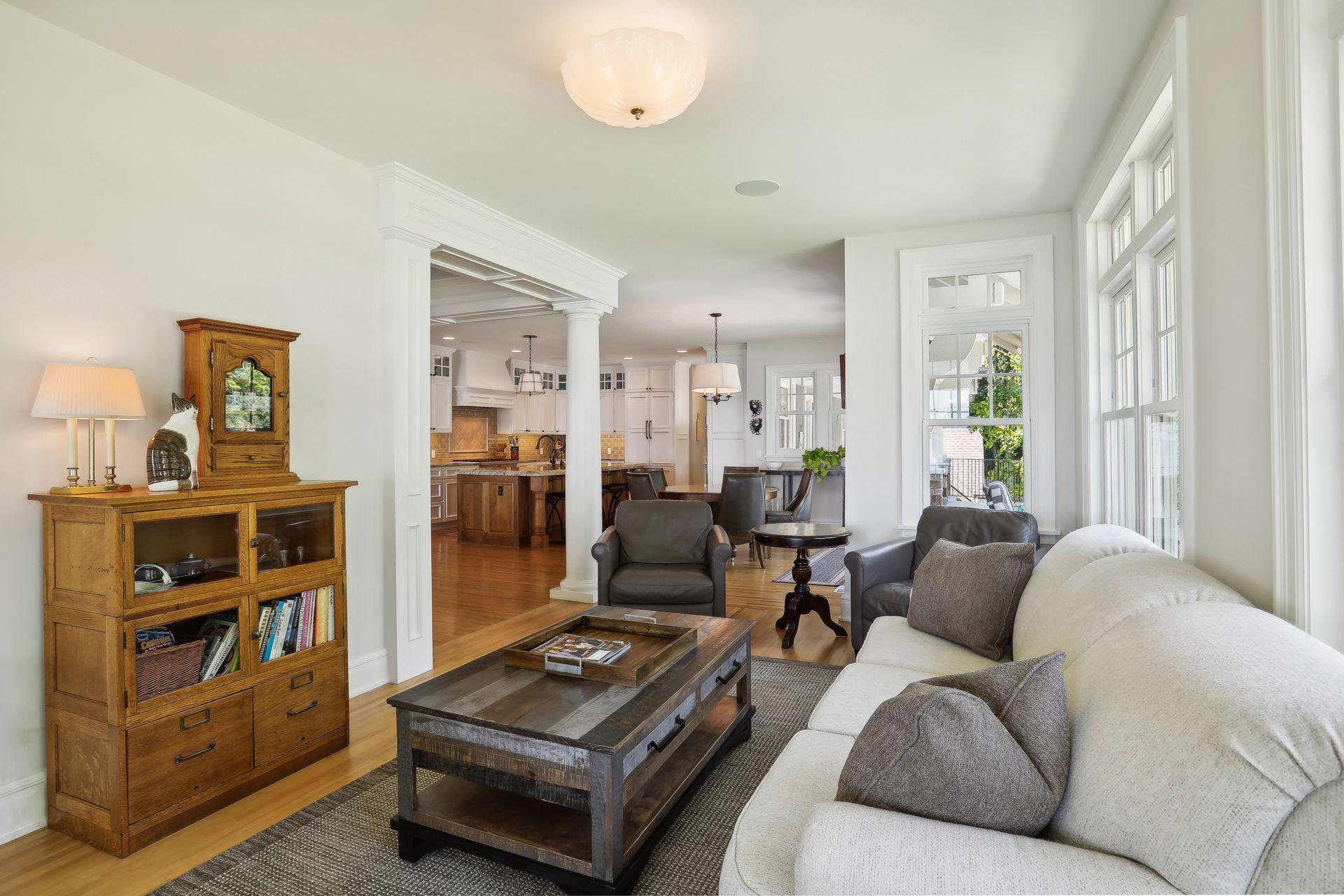 2442 Lafayette Road