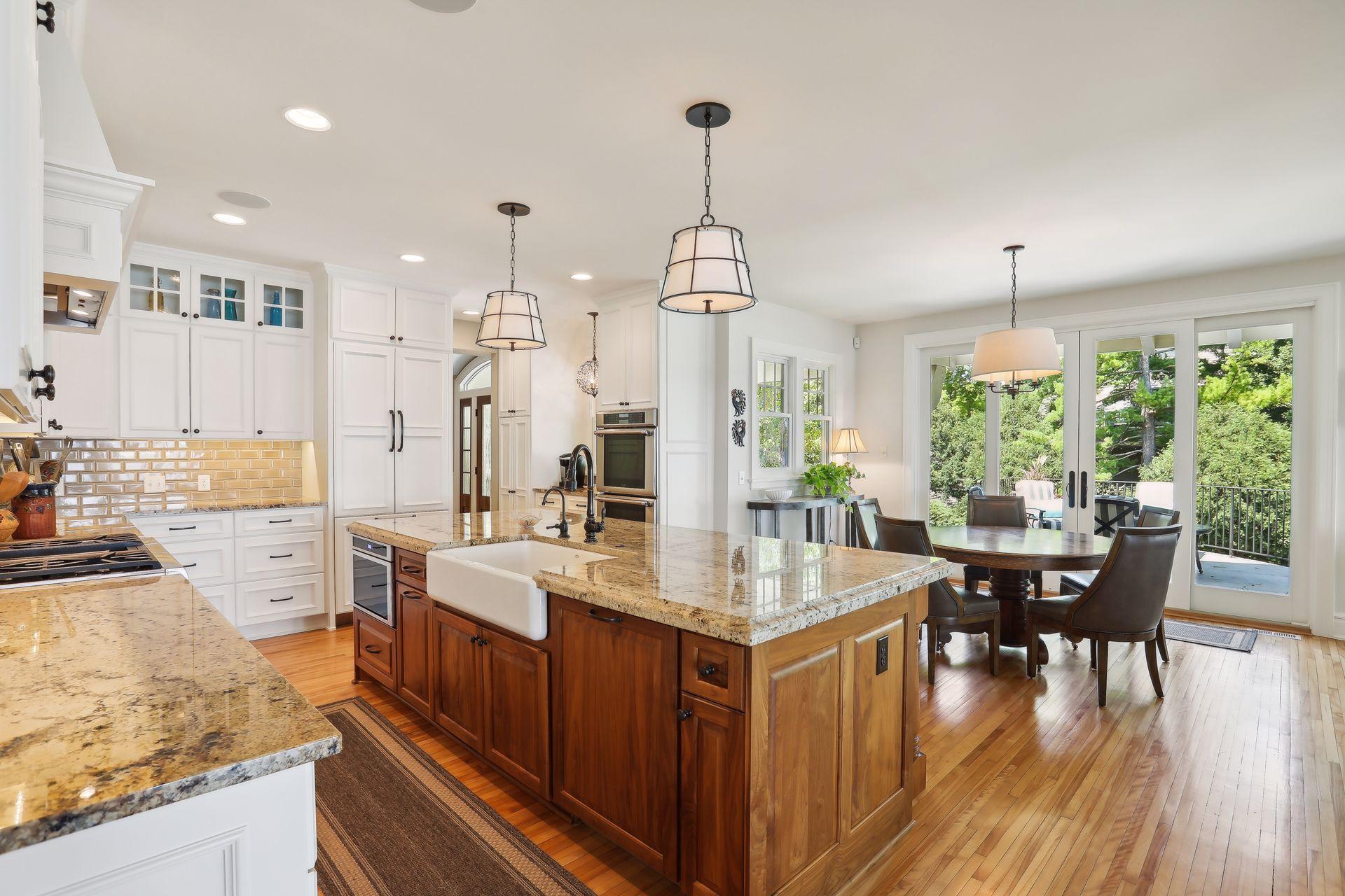 2442 Lafayette Road