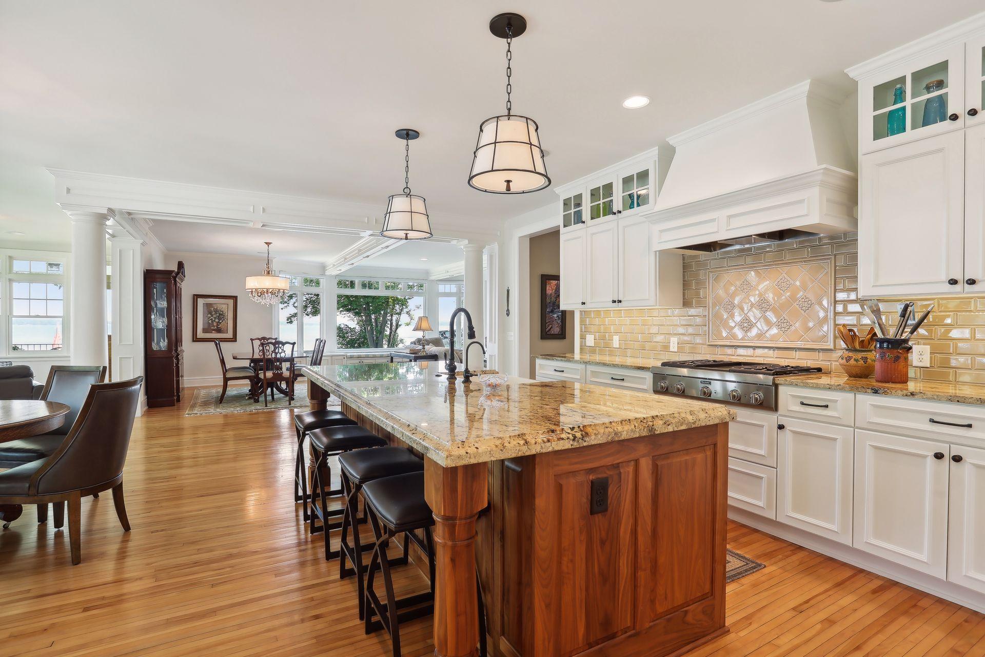 2442 Lafayette Road