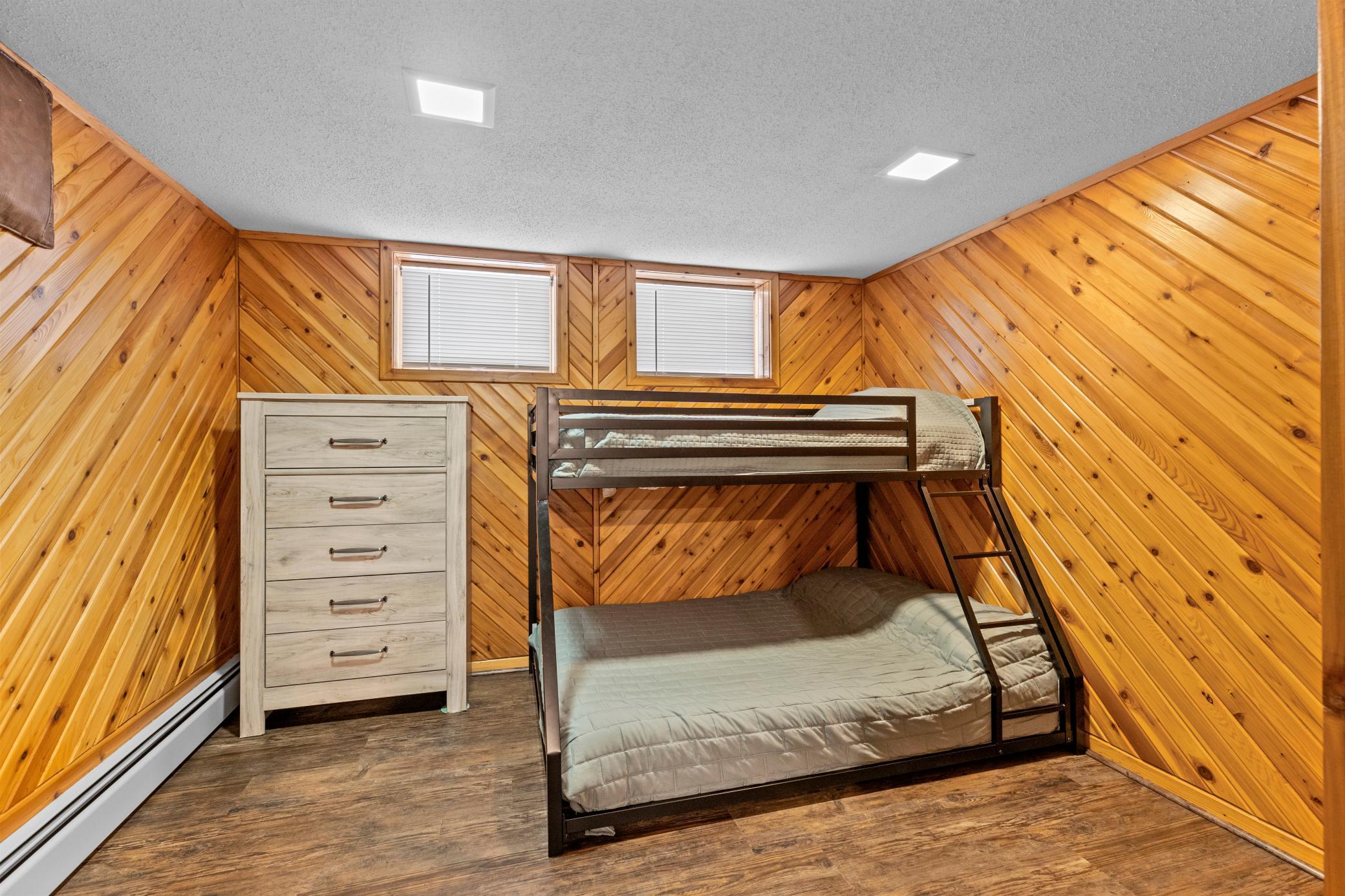 24962 Heirloom Drive