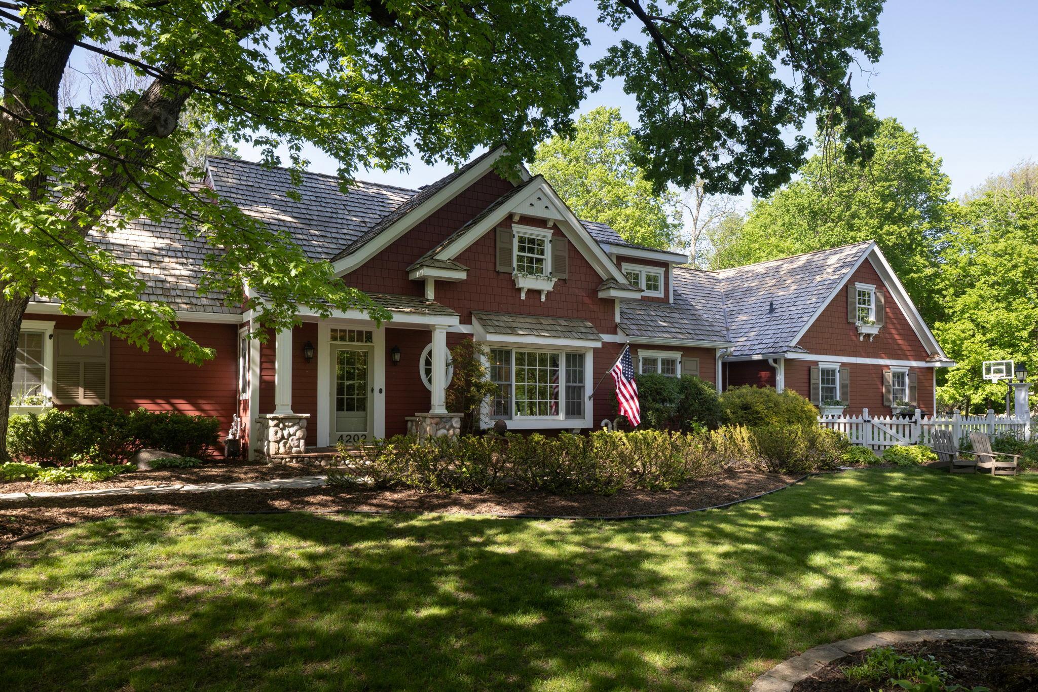 4202 Heathcote Road