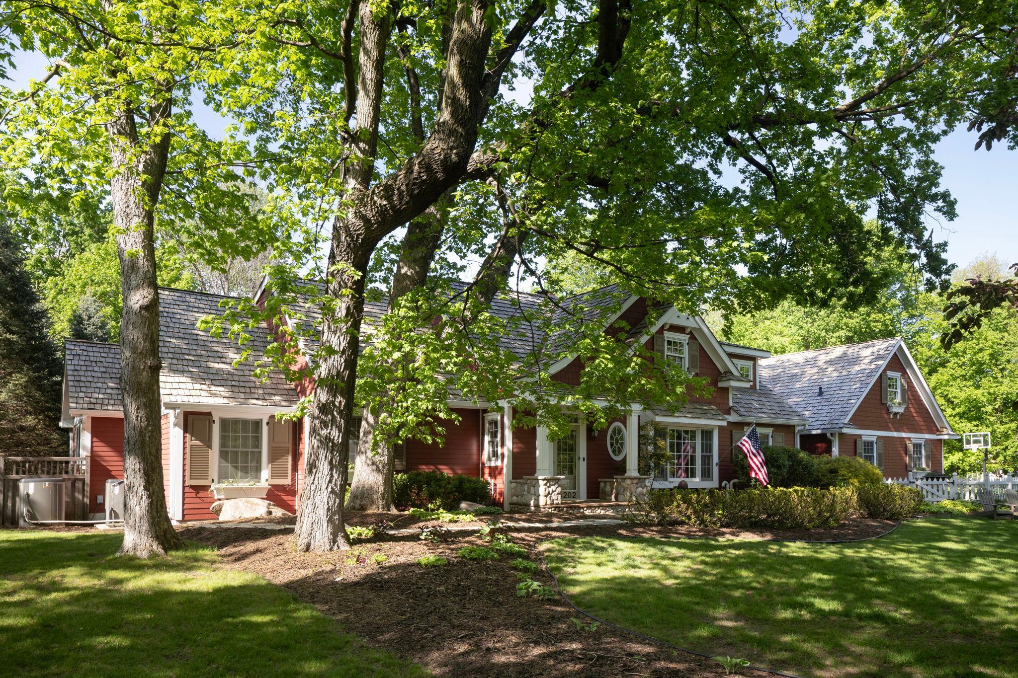 4202 Heathcote Road