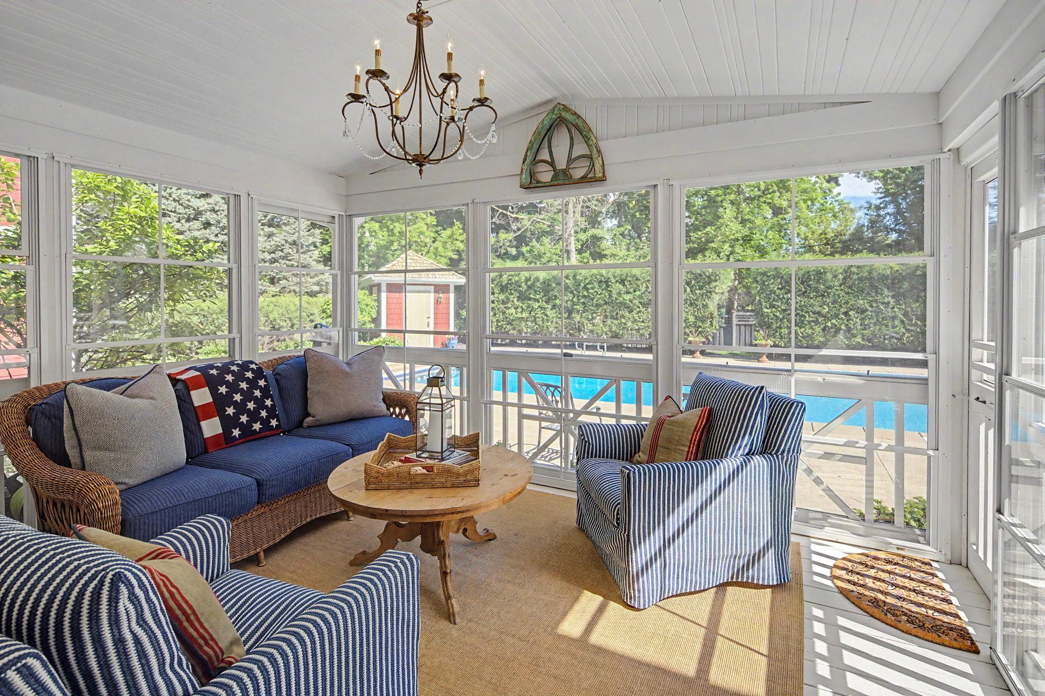 4202 Heathcote Road