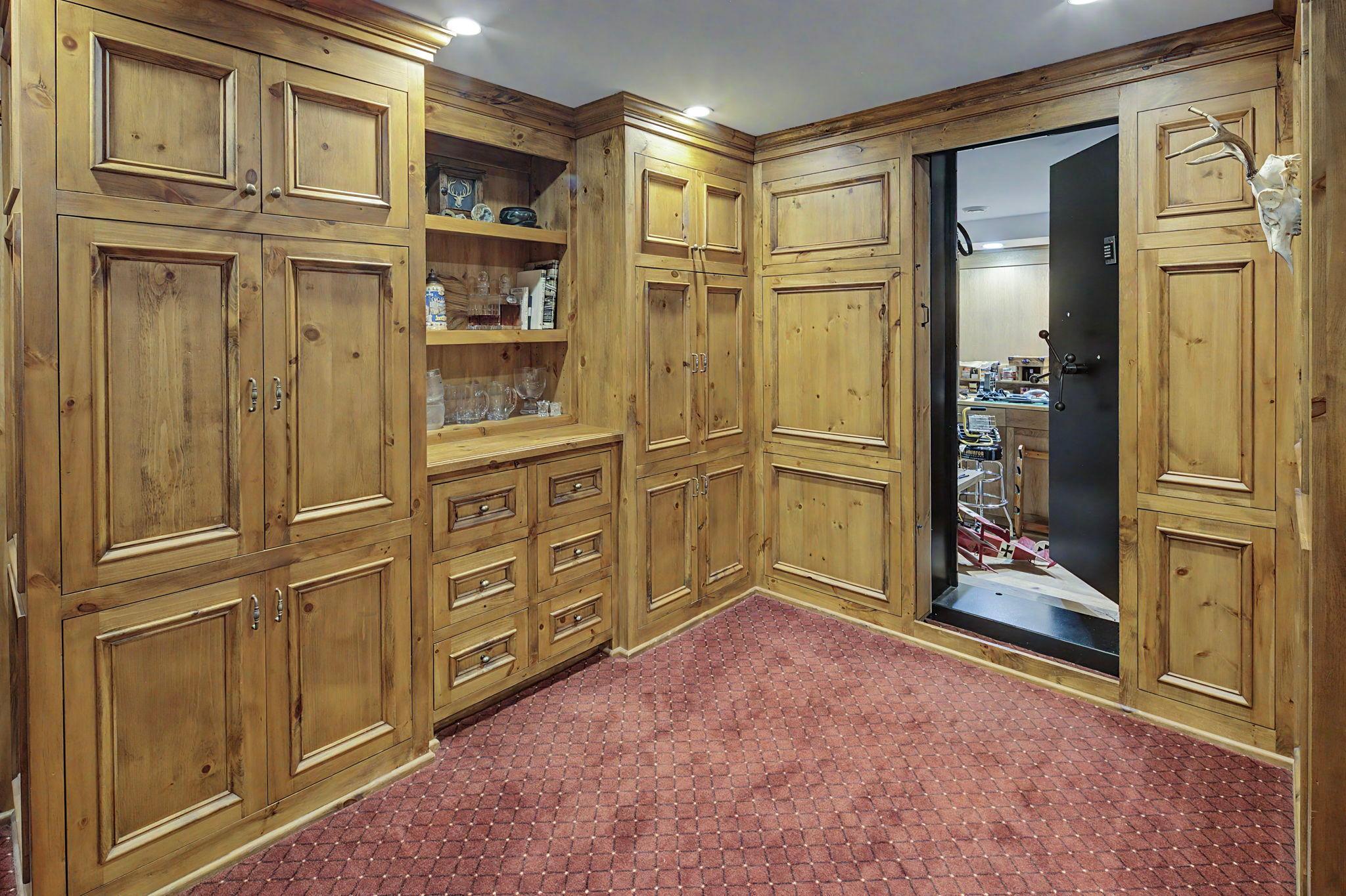 4202 Heathcote Road