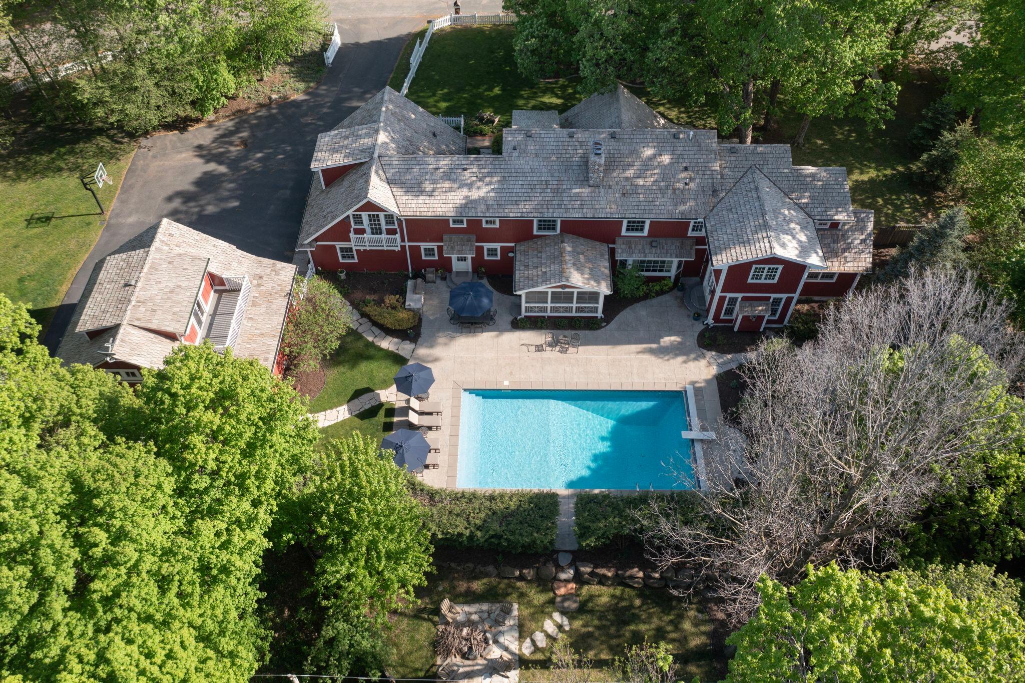 4202 Heathcote Road