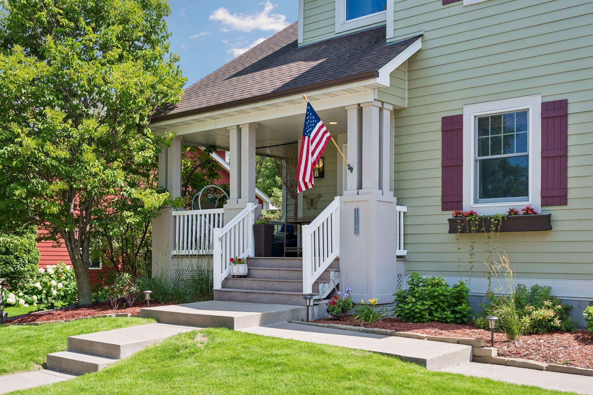 11585 Laketowne View
