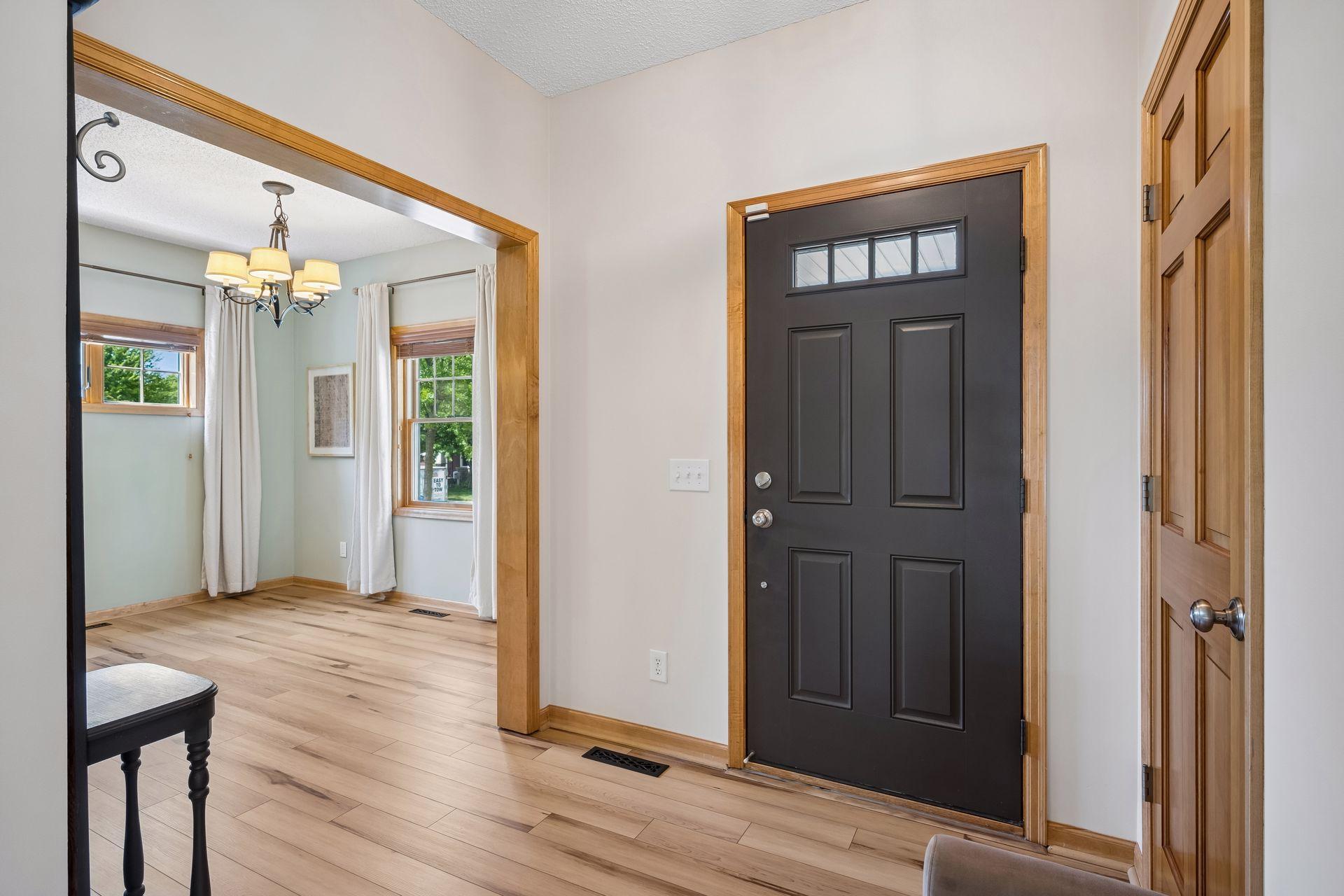 11585 Laketowne View